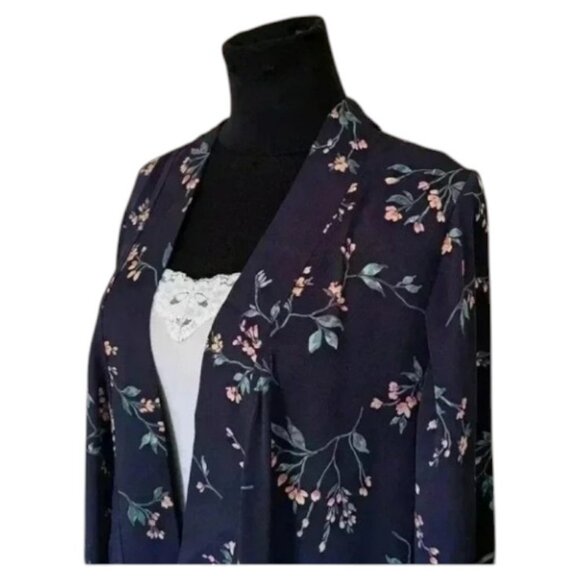 Tahari navy blue floral lightweight kimono style top size S/M NWT - Picture 5 of 16